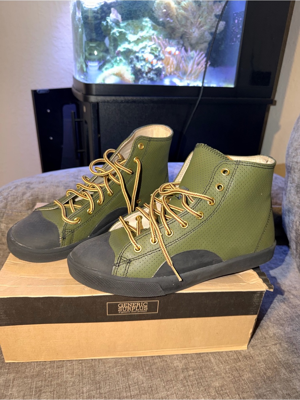 Generic Surplus Men’s Hunting High Top Leather Sneakers Army Green Size 9
